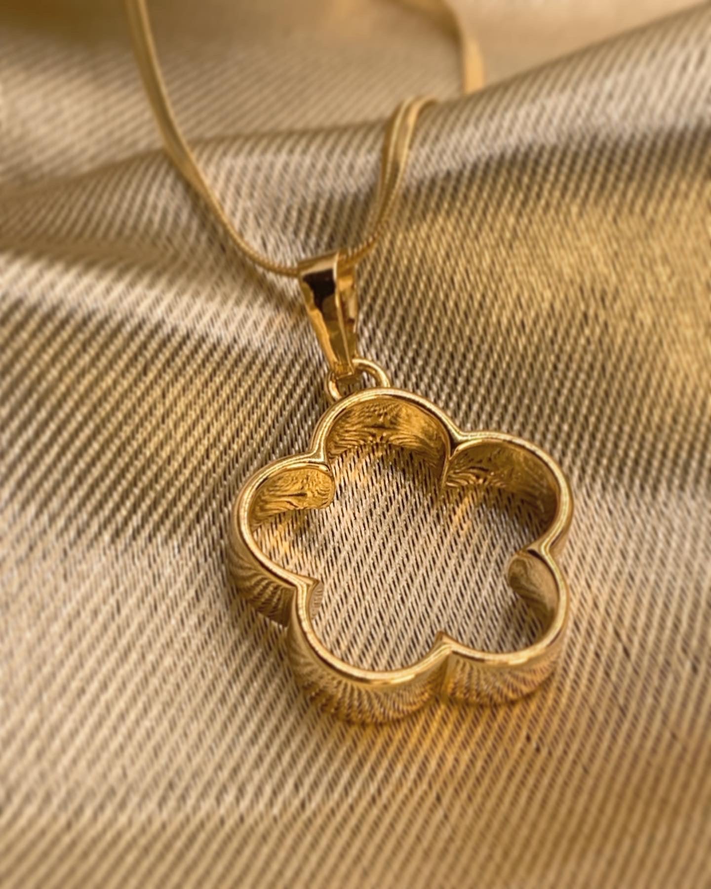 Dije Flor